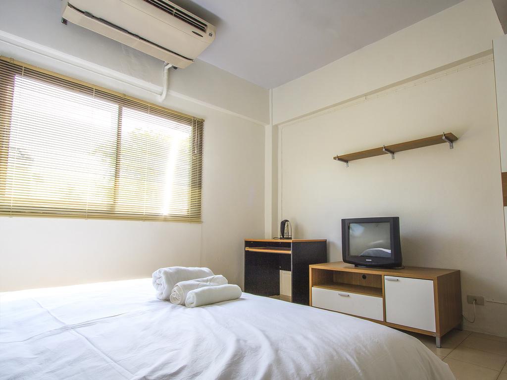 Room@ฉลอง ภายนอก รูปภาพ